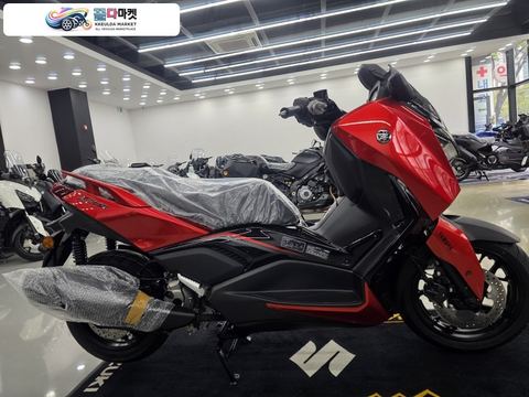 야마하 X 맥스 300 ABS 2026년식 -진주신평오토바이-  -야마하 XMAX 300 (ABS)-  - 2026년식 신차-  - 빨강-