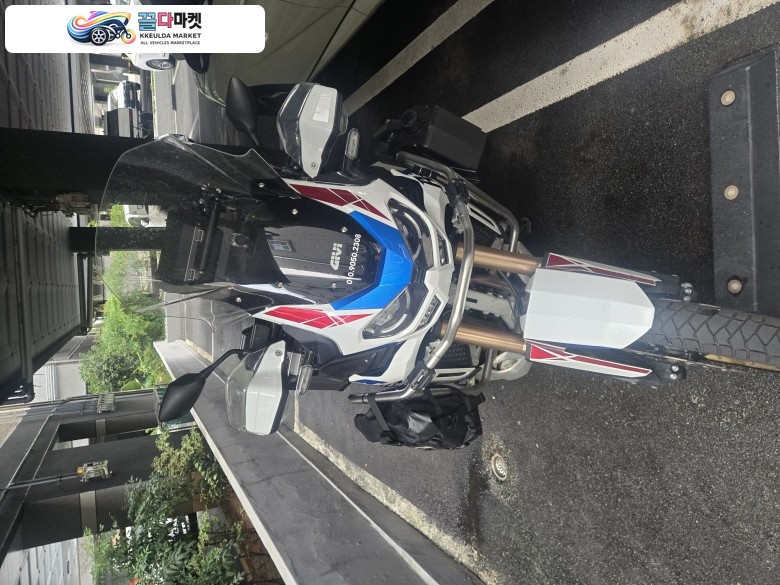 혼다 아프리카 트윈 CRF 1100 L 어드벤쳐 스포츠 DCT 2023년식 혼다 CRF1100 DCT 아프리카트윈 어드벤처 상태좋음