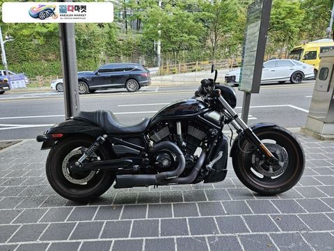 할리데이비슨 나이트로드 스페셜 2009년식 2009년 나이트로드 스패셜 27.025km주행
