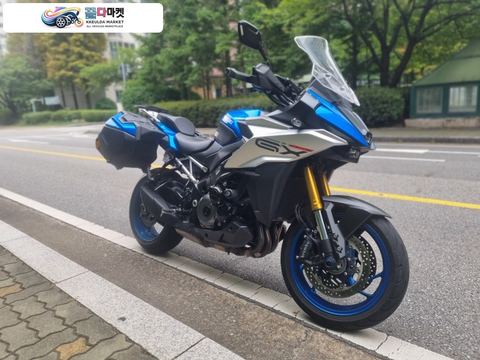 스즈끼 GSX S 1000 GX 2024년식 상태 최상의 바이크