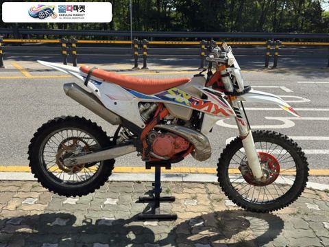 KTM 250 EXC 식스데이 2022년식 KTM250EXC 식스데이 2022년식 -위탁- 허스크바나 강동딜러 MRK