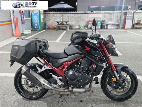 혼다 CB 750 호넷 2023년식 Cb750호넷판매합니다