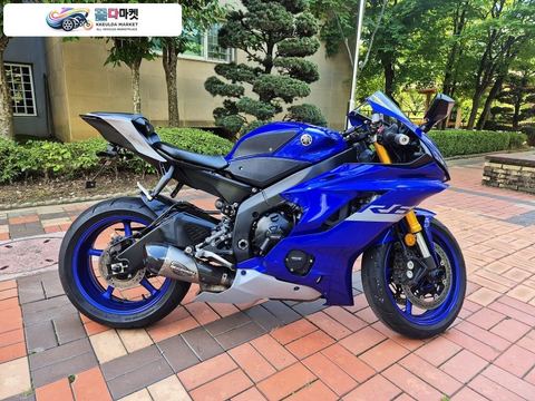 야마하 YZF R6 2019년식 야마하 R6 판매합니다.