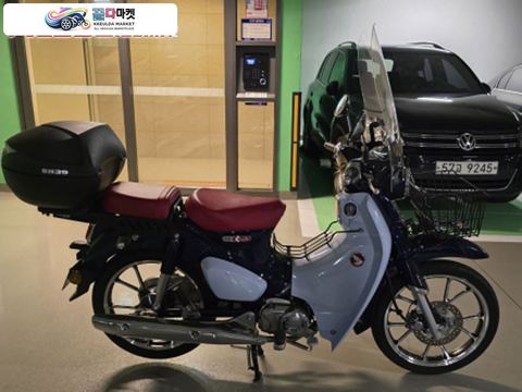혼다 슈퍼 커브 C 125 ABS 2022년식 민트 신차급 c125판매합니다