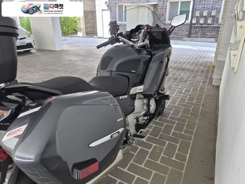 야마하 FJR 1300 A 2015년식 fjr1300 급매합니다