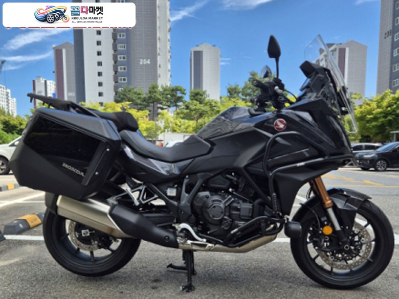 혼다 NT 1100 DCT 2025년식 25년 NT1100 DCT 판매합니다.