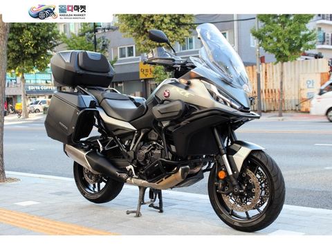 혼다 NT 1100 DCT 2023년식 중고바이크매입 전문 / 혼다 NT1100DCT 무사고 특A급 컨디션 점검 완료 판매 / 대차 환영 / 무이자 카드 할부