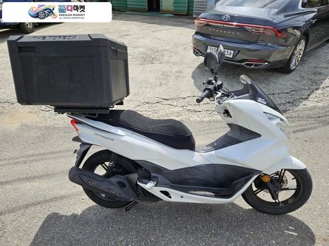 혼다 PCX 125 FI 2016년식 혼다 pcx125 가성비차량 배달풀셋팅 짧은키로수 판매합니다