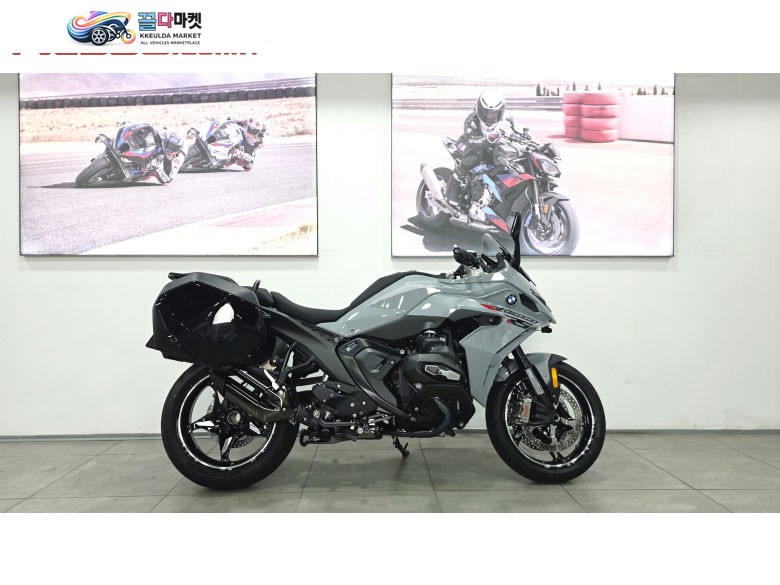 BMW R 1300 RS 2026년식 BMW모토라드 보증매물 쿠야마카 한정판 2029년 8월 30일까지. 주행거리 195Km
