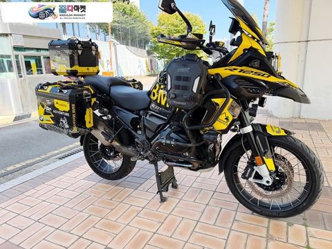 BMW R 1250 GS 어드벤처 2022년식 BMW R1250gs 어드벤처 2022년 풀옵션 판매합니다.