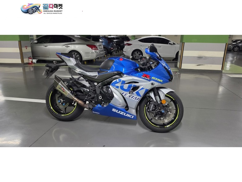 스즈끼 GSX R 1000 ABS 2021년식 2021년 (22년 등록) 100주년 edition R1000 / 8575km 제꿍도없고 중검단 환영합니다. (운영상 1대주 : 500km 시점인수)