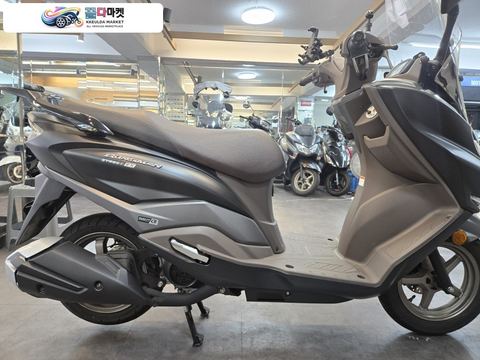 스즈끼 버그만 스트리트 125 EX 2024년식 버그만 스트리트 24년식 상태 S급 판매합니다.