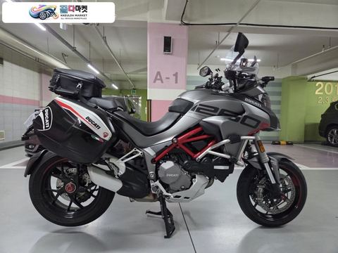 두카티 멀티스트라다 1260 S 2020년식 두카티 멀티스트라다 1260 GT 모델.