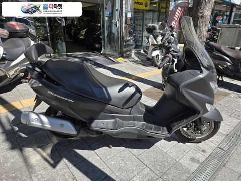 스즈끼 버그만 125 2014년식 버그만 125 14년식 중고 판매합니다.