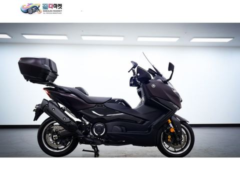 야마하 티맥스 560 2025년식 [ 584바이크 ] / 25년식 3,200km 저주행! 탑박스·배틀가드까지 갖춘 야마하 티맥스560 판매합니다.