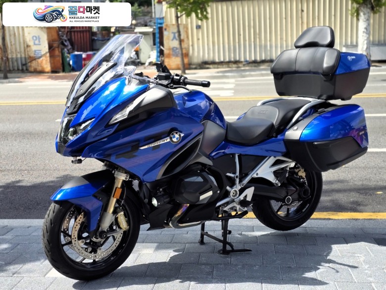 BMW R 1250 RT 2023년식 중고바이크매입 전문 / BMW R1250RT 5천키로 특A급 컨디션 2채널블박 판매 / 대차 환영 / 무이자 카드 할부