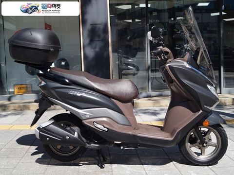 스즈끼 버그만 스트리트 125 EX 2024년식 [복지모터스]  주행거리 20400km  / 옵션 / 대차 카드가능