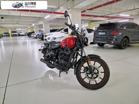 로얄엔필드 메테오 350 2022년식 메테오350 상태좋은녀석 판매합니다