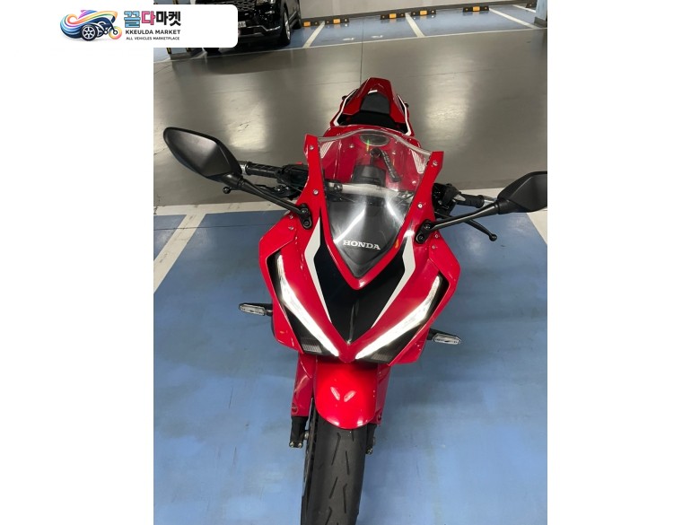 혼다 CBR 650 R ABS 2021년식 2021년식 CBR650R 깔끔한 매물 판매합니다