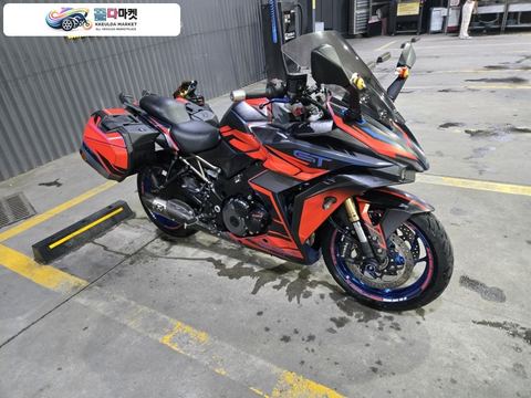 스즈끼 GSX S 1000 GT 2023년식 23년식 스즈키 s1000gt 튜닝다수 팝니다.