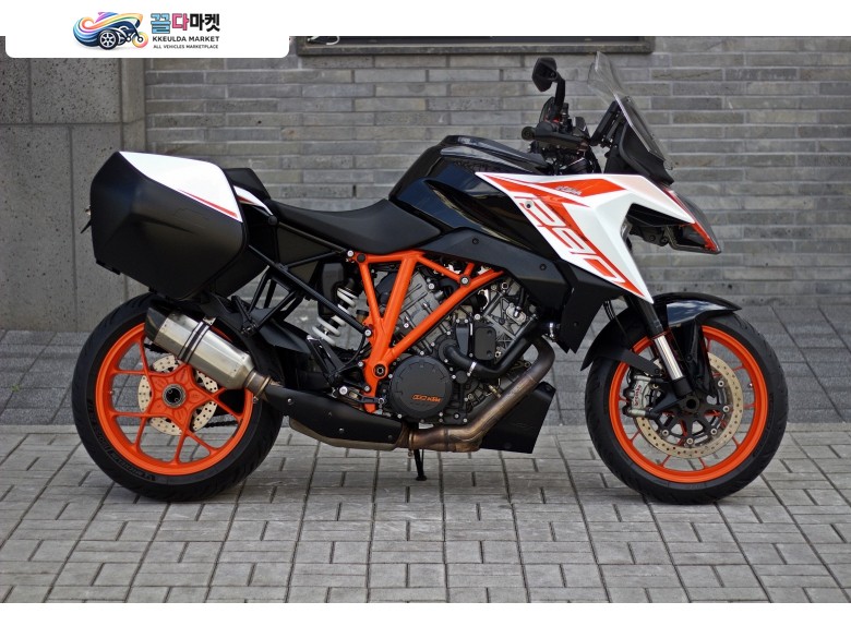 KTM 1290 슈퍼 듀크 GT 2020년식 2020년식 KTM 슈퍼듀크 1290 GT 판매합니다.  ​