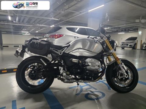 BMW R 나인 T 2022년식 알나인티 노멀 22년식 옵션719 미네랄화이트
