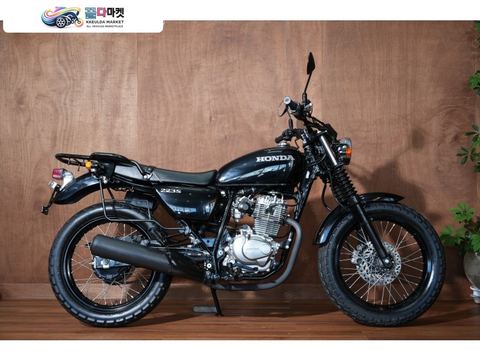 혼다 CB 223 S 2016년식 혼다 / cb223s / 2016 / 5,090 KM 판매/대차