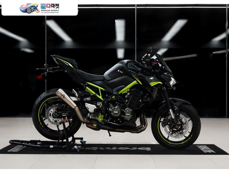 가와사키 Z 900 ABS 2022년식 " 짧은키로수 , 깔끔한 차량 상태 , 후회없는 매물 "