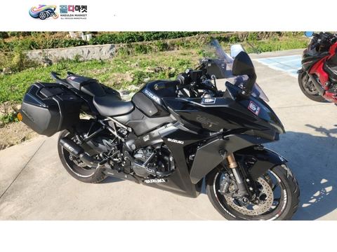 스즈끼 GSX S 1000 GT 2022년식 스즈키 s1000gt~~2022년식 머플러 사이드 박스