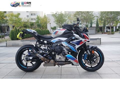 BMW M 1000 R 2023년식 튜닝의 정석 / 준신차급 M1000R 판매합니다.