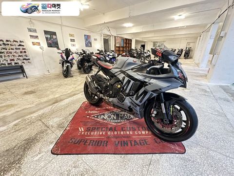 야마하 YZF R1 2020년식 (이전가능 이전대행무료)20년식 r1m카울교체 yzf r1 알원 R1