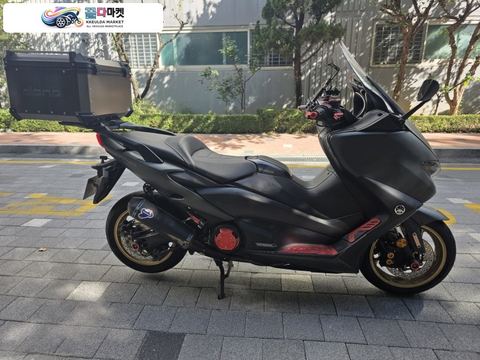 야마하 티맥스 560 2021년식 티맥스560 2021년식 판매 합니다.