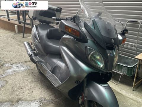 스즈끼 버그만 650 2008년식 버그만 650(부속차개념) 앞,뒤타이어 새 제품