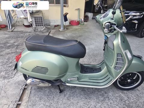 베스파 GTS 125 3V 2016년식 베스파 GTS 125 3V 2016년식 급처분 합니다. 편하게 연락주세요.