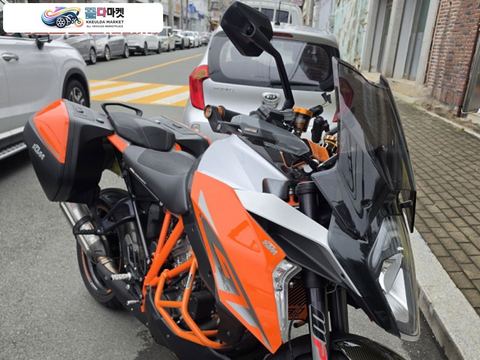 KTM 1290 슈퍼 듀크 GT 2016년식 1290슈퍼듀크gt 판매 대타
