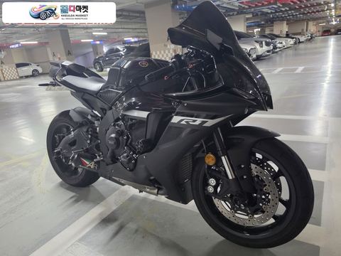 야마하 YZF R1 2024년식 단종 마지막 24년제작 r1 팝니다