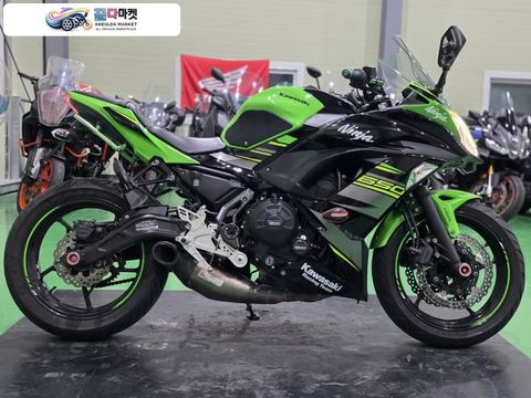 가와사키 닌자 650 ABS 2018년식 가와사키 닌자650ABS 18년식 아크라포빅 구조변경완료 최저가 판매합니다