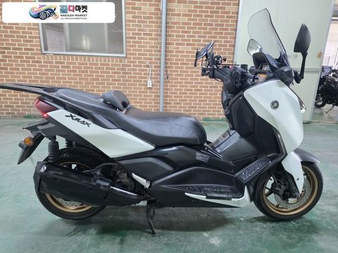 야마하 X 맥스 300 ABS 2023년식 야마하 XMAX300 23년식 깔끔한 차량 판매합니다~!