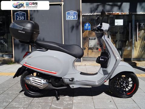 베스파 스프린트 125 ABS 2021년식 [복지모터스]  주행거리 11597km  / 옵션 / 대차 카드가능
