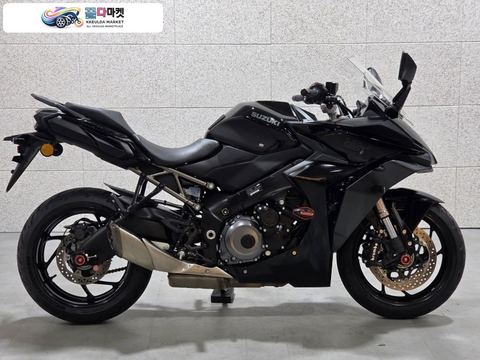 스즈끼 GSX S 1000 GT 2022년식 24년식 스즈끼 GSX-S1000GT 앞뒤타이어/엔진오일 신품 차량 판매 / 대차