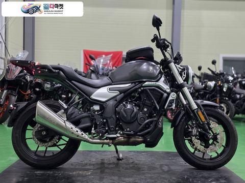 보그 500 AC 2023년식 VOGE 보그500AC 23년식 9천km 연식대비 깔끔한셋팅,짧은키로수 보유 최저가 판매합니다.