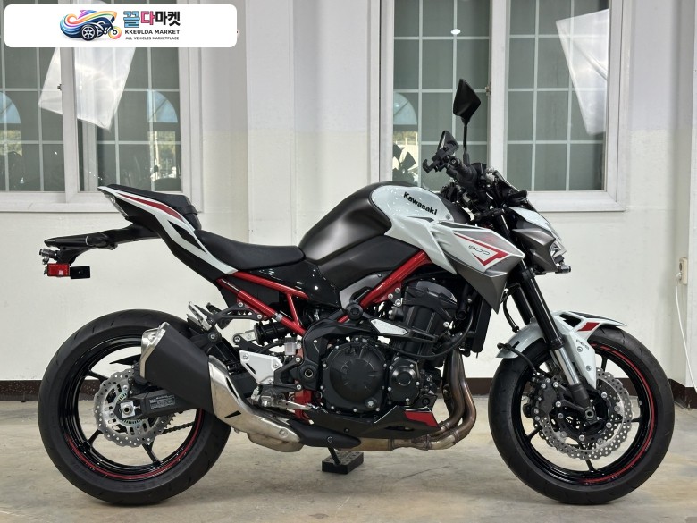 가와사키 Z 900 ABS 2022년식 ㅣ모두의바이크ㅣ 2022년식 가와사키-Z900ABS 깔끔한 바이크ㅣ판매ㅣ매입ㅣ대차ㅣ전국무료배송