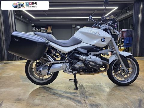 BMW R 1200 R 2009년식 BMW R1200R 09년식 화이트차량 판매합니다.