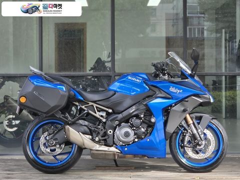 스즈끼 GSX S 1000 GT 2022년식 스즈키 GSX S1000GT 2022년식 1만KM대 판매 합니다.