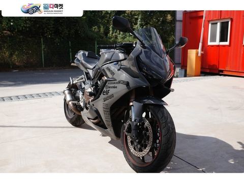 혼다 CBR 650 R ABS 2019년식 혼다 CBR650R, 무광그레이(백상아리색) SC풀배기, 2019년식