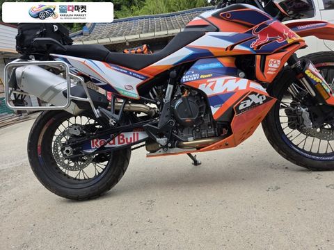 KTM 890 어드벤처 2021년식 KTM 890 어드벤처 팝니다.