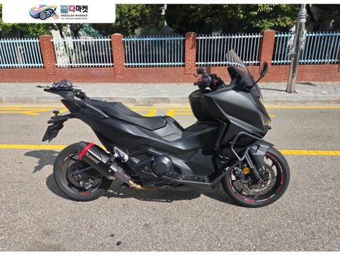 혼다 포르자 750 2026년식 2400km 튜닝O 관리잘된차량