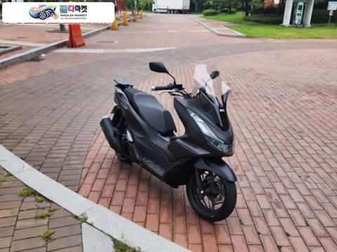 혼다 PCX 125 ABS 2022년식 22년식 혼다 PCX 125 ABS 판매합니다.