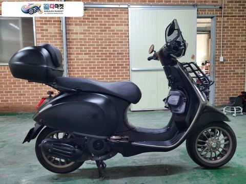 베스파 스프린트 S 125 TFT 2022년식 베스파 스프린트125 22년식 짧은주행거리 깔끔 튜닝된차량 판매합니다~!