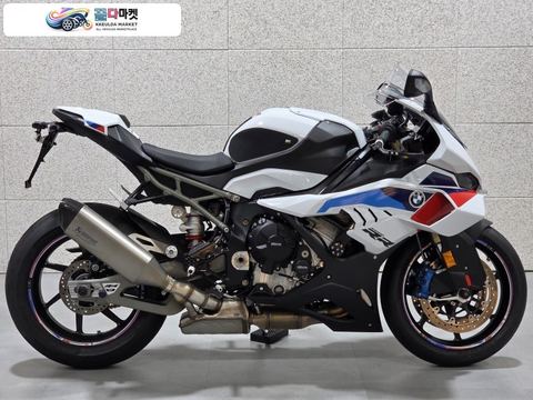 BMW S 1000 RR 2026년식 26년식 BMW S1000RR M패키지 9월 출고 972km 차량 판매 / 대차